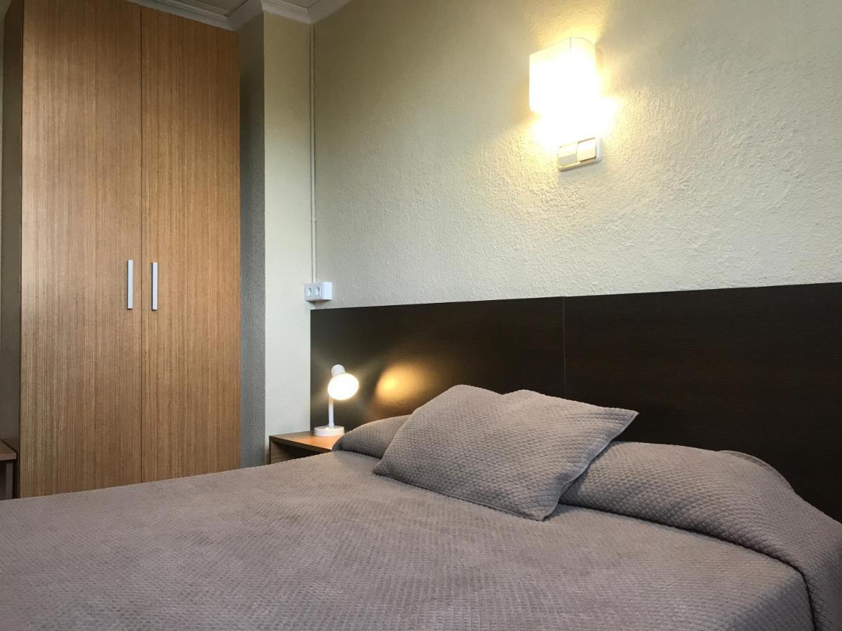 Hostal El Callejon Tarragona Dış mekan fotoğraf