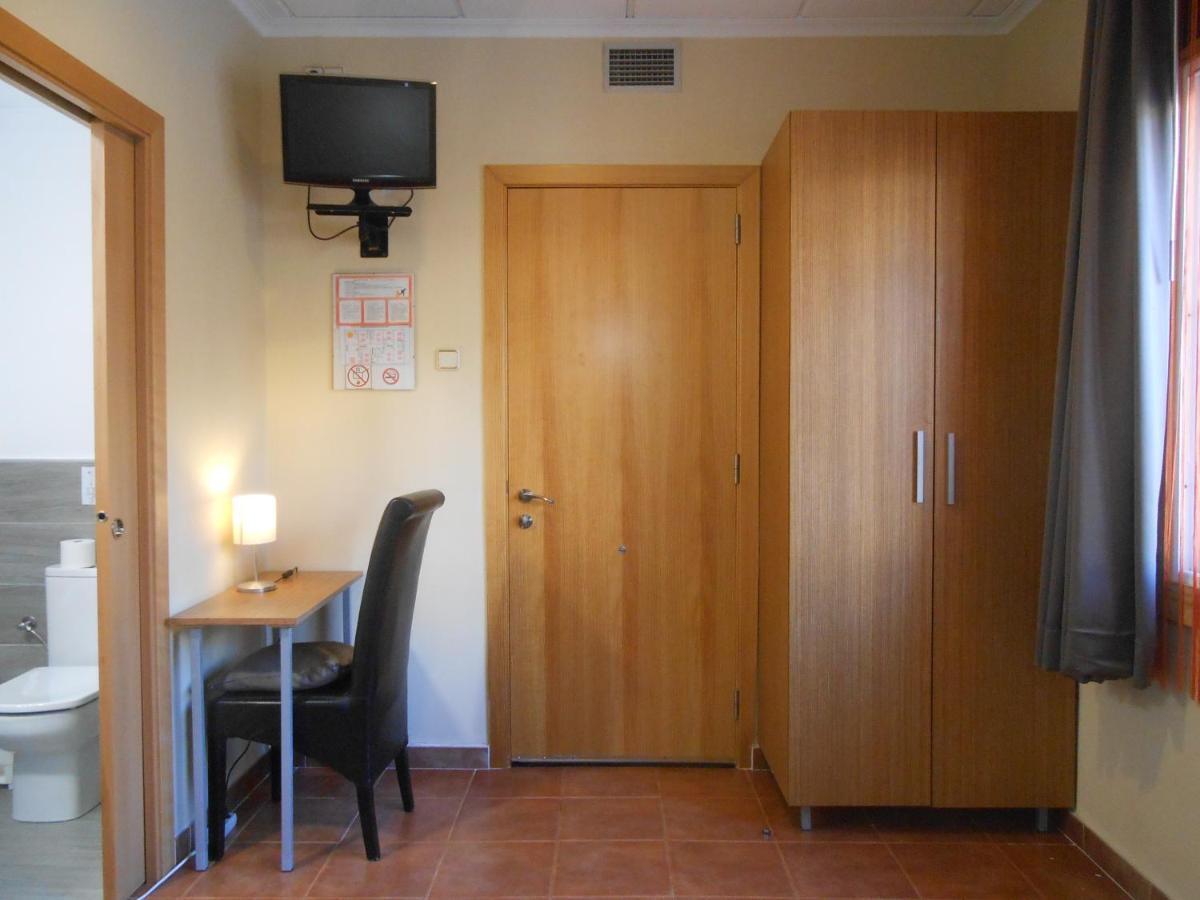 Hostal El Callejon Tarragona Dış mekan fotoğraf