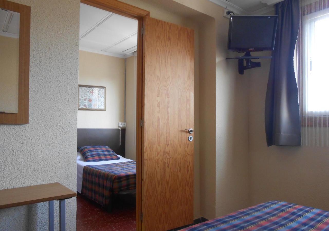 Hostal El Callejon Tarragona Dış mekan fotoğraf