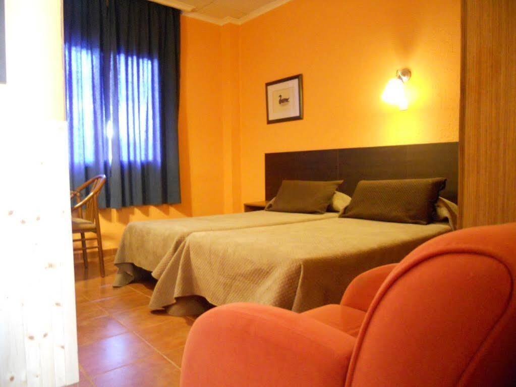 Hostal El Callejon Tarragona Dış mekan fotoğraf